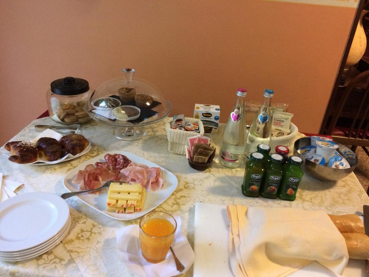 Parina Inn - Locanda Camerata Cornello Екстер'єр фото